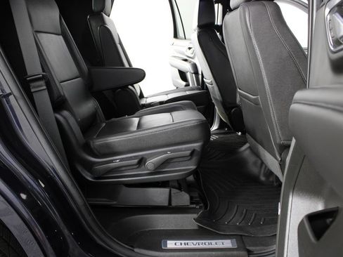 Used 2022 Chevrolet Tahoe LT w/ Luxury Package AWD/4WD image 24