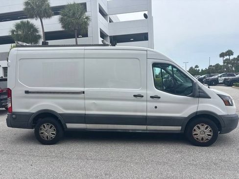 Used 2018 Ford Transit 250 148 Medium Roof RWD image 2