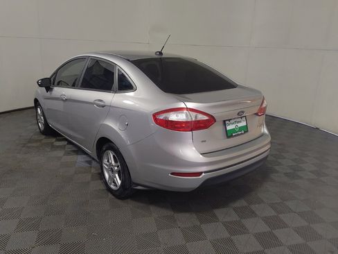 Used 2017 Ford Fiesta SE FWD image 6