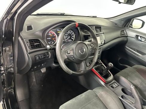 Used 2017 Nissan Sentra NISMO image 13