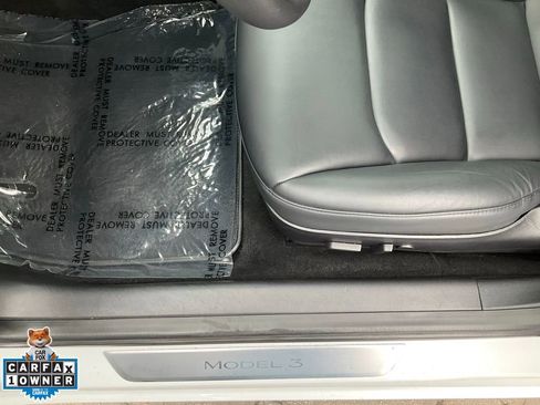 Used 2020 Tesla Model 3 Performance image 14