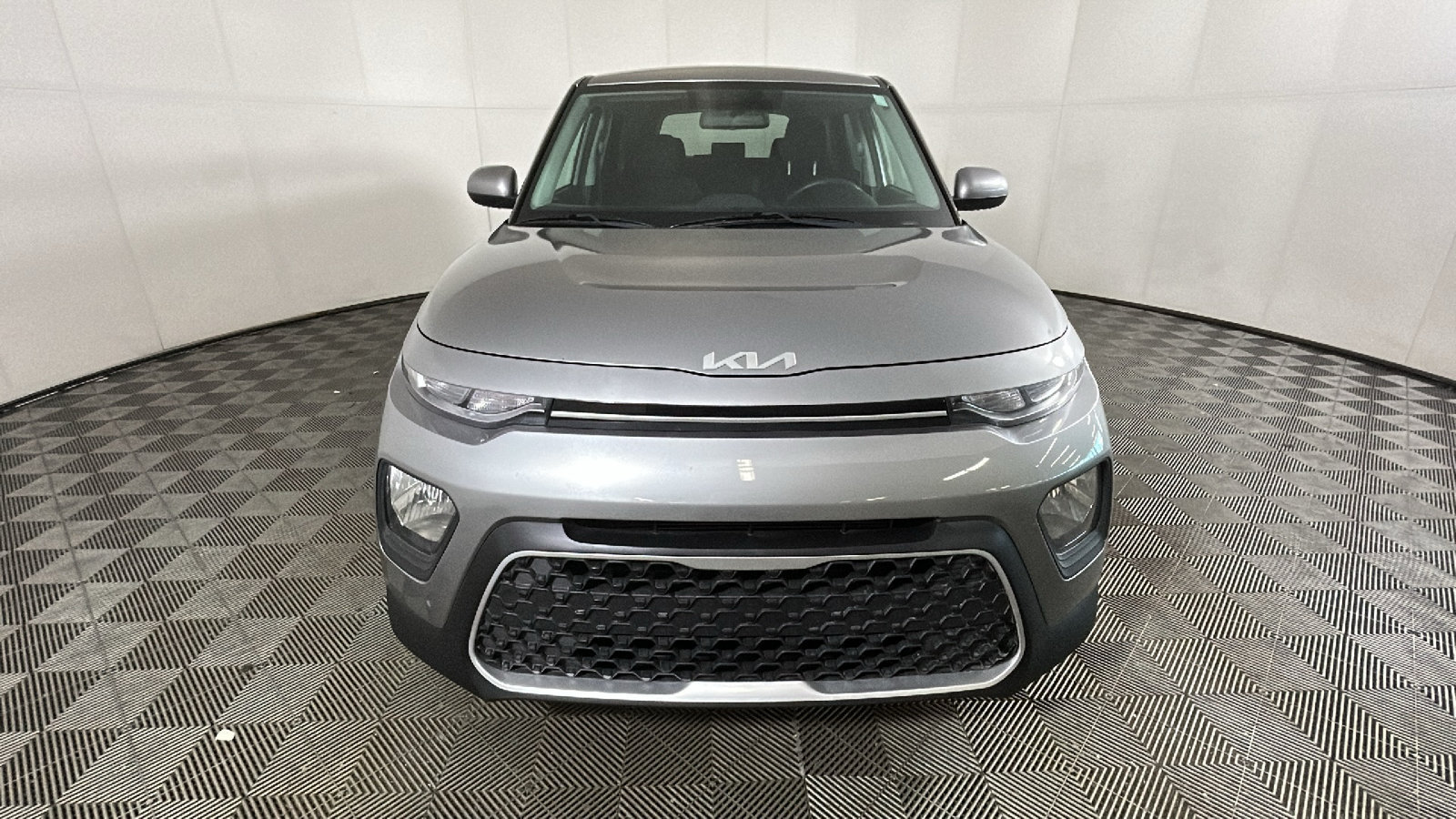 Used 2022 Kia Soul LX FWD image 8