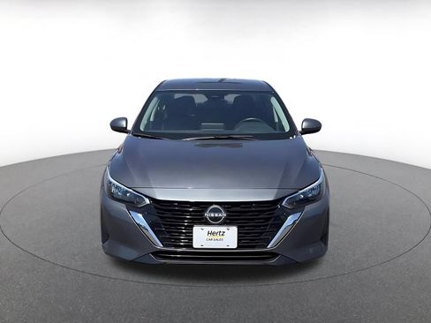 Used 2025 Nissan Sentra SV FWD image 4