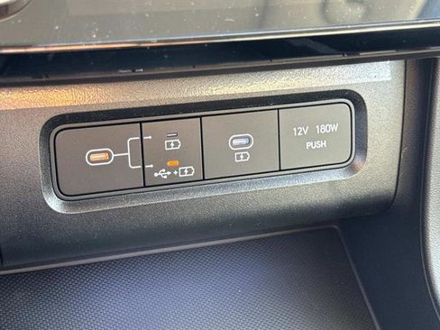 New 2026 Hyundai Tucson Limited AWD/4WD image 28