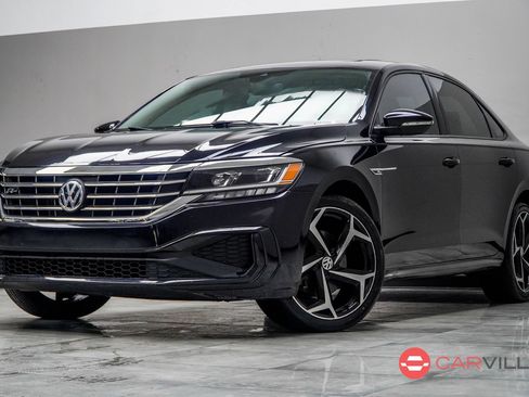 Used 2020 Volkswagen Passat 2.0T R-Line FWD image 1