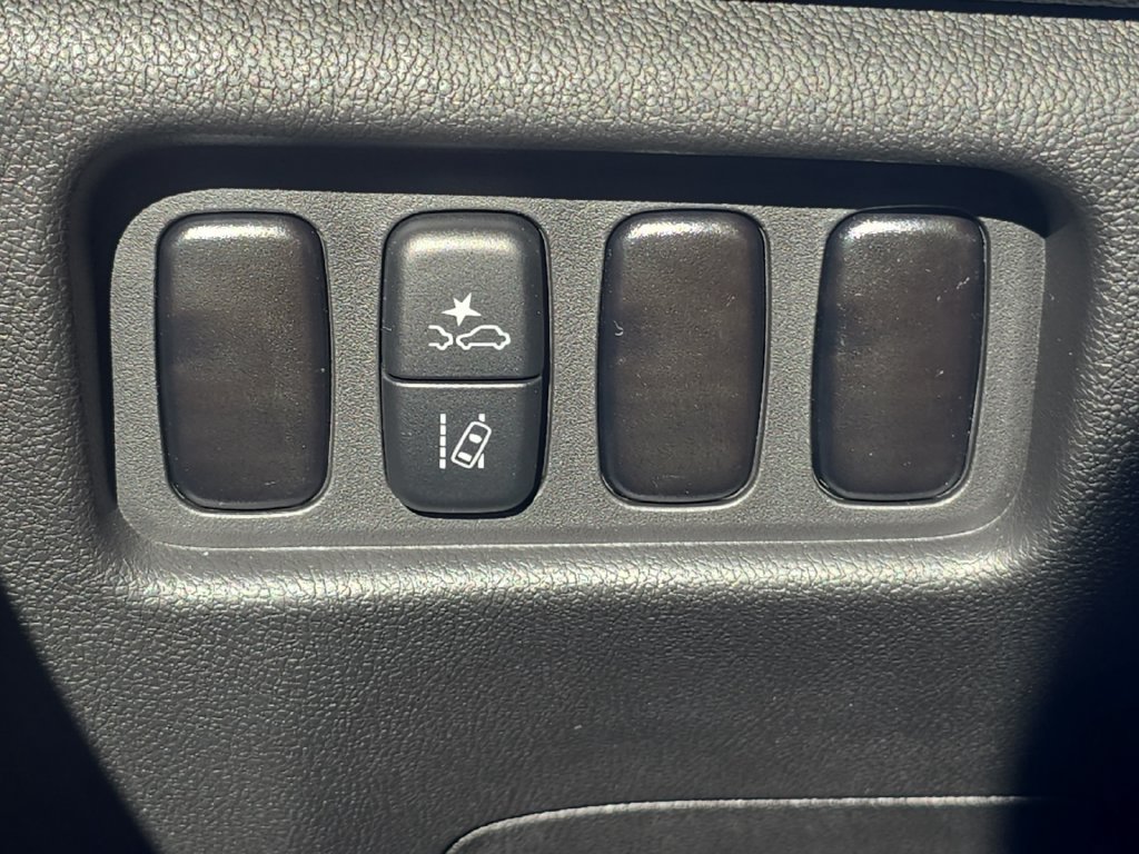 New 2027 Mitsubishi Outlander Sport FWD image 29