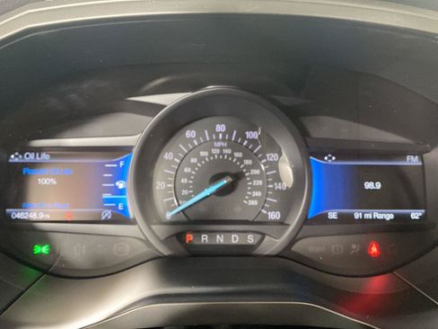 Used 2022 Ford Edge SEL w/ Convenience Package AWD/4WD image 2