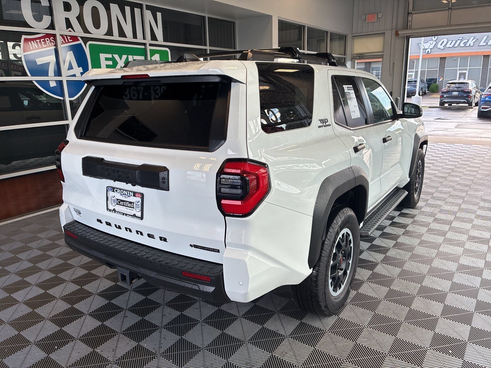 Used 2025 Toyota 4Runner TRD Off-Road AWD/4WD image 5
