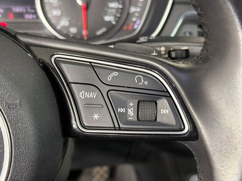 Used 2017 Audi A4 2.0T Premium image 27