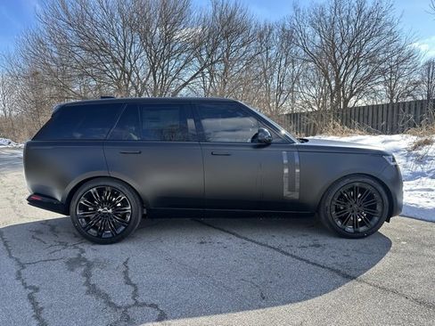 Used 2026 Land Rover Range Rover SE image 5