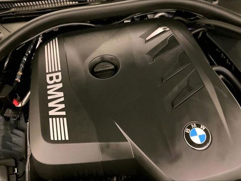 Certified 2025 BMW 430i Convertible w/ M Sport Package RWD image 30