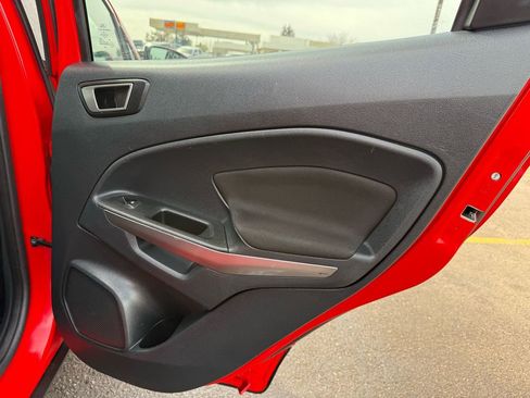 Used 2020 Ford EcoSport SE image 20