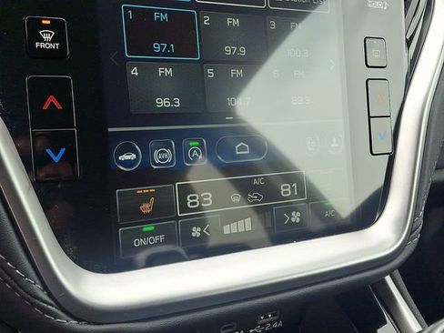 Used 2025 Subaru Outback Premium w/ Popular Package #1 image 16