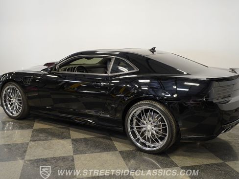 Used 2010 Chevrolet Camaro SS w/ RS Package RWD image 9