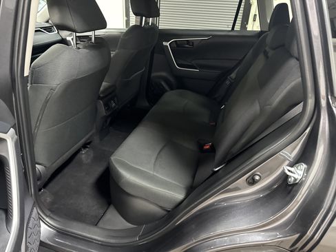 Used 2025 Toyota RAV4 LE image 28