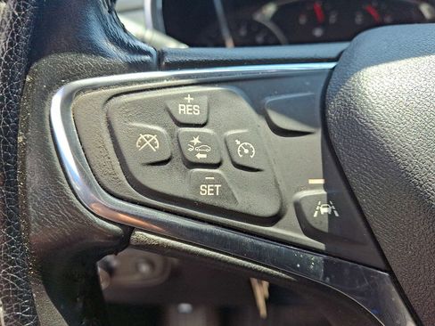 Used 2020 Chevrolet Equinox LT image 21