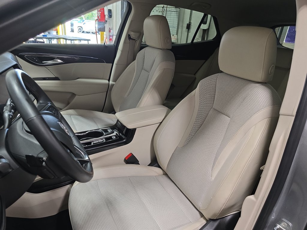 Used 2023 Buick Envision Preferred AWD/4WD image 15