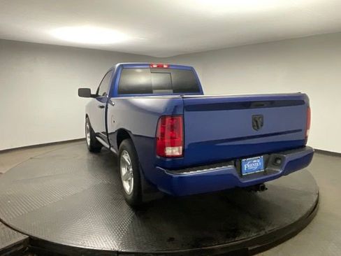 Used 2015 RAM 1500 Express RWD image 5