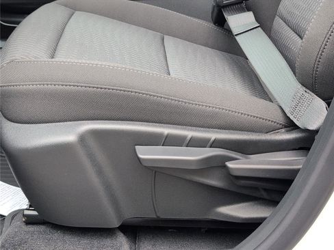 New 2026 Chevrolet Equinox LT w/ LPO, Floor Liner Package image 33