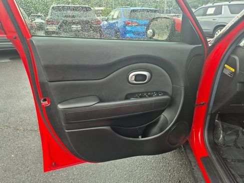 Used 2014 Kia Soul + w/ UVO w/Eservices Package FWD image 11