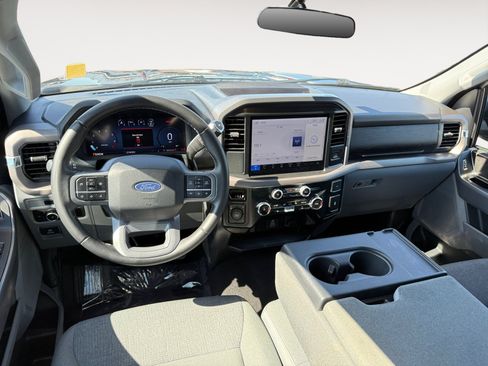 Used 2025 Ford F150 XLT w/ Equipment Group 301A Standard AWD/4WD image 15
