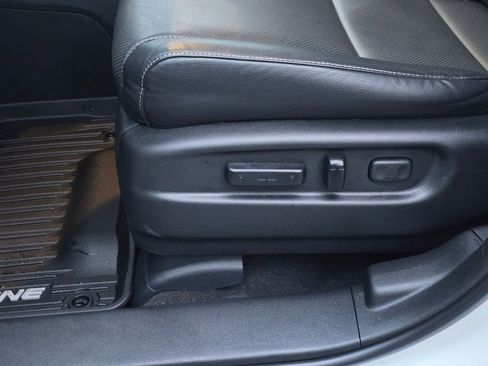 Certified 2023 Honda Ridgeline RTL image 13