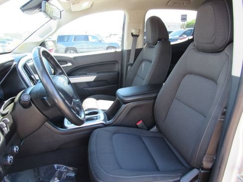 Certified 2019 Chevrolet Colorado LT w/ LT Convenience Package AWD/4WD image 15