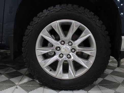 Used 2021 Chevrolet Silverado 1500 LTZ w/ Z71 Off-Road Package image 50