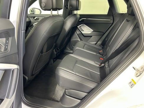 Used 2025 Audi Q3 2.0T Premium AWD/4WD image 17