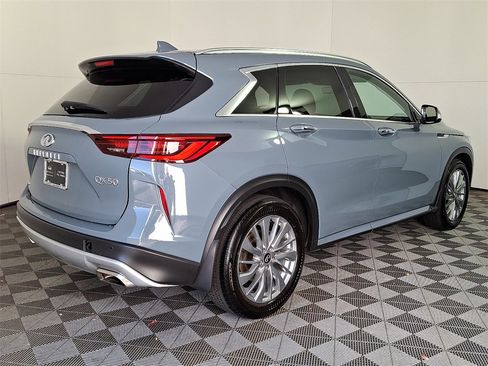 Certified 2025 INFINITI QX50 Luxe image 6
