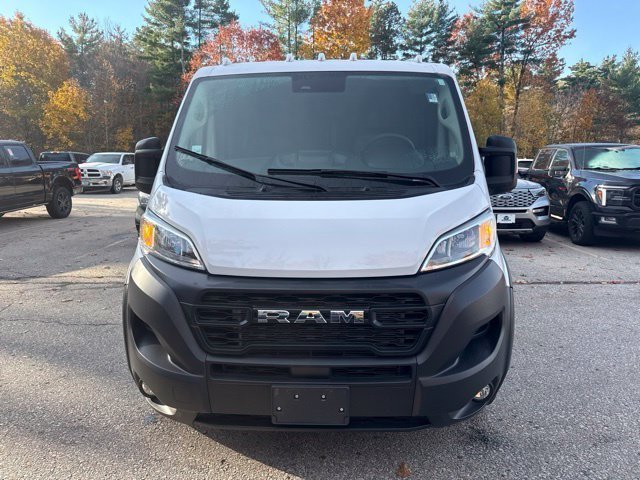 Used 2026 RAM ProMaster 2500 w/ Convenience Group FWD image 2