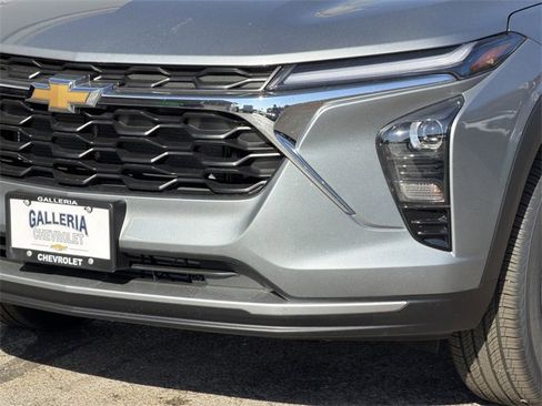 New 2026 Chevrolet Trax LT w/ LT Convenience Package image 7