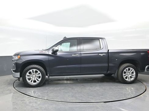 Used 2024 Chevrolet Silverado 1500 LTZ w/ Z71 Off-Road Package AWD/4WD image 4