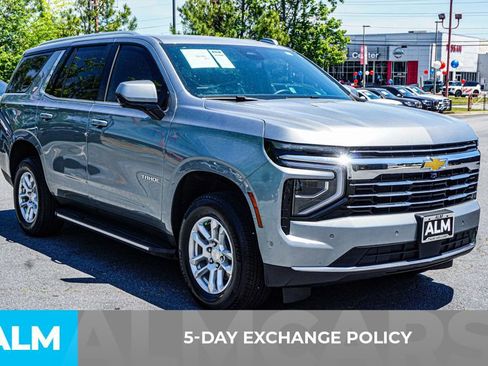 Used 2025 Chevrolet Tahoe LT AWD/4WD image 4