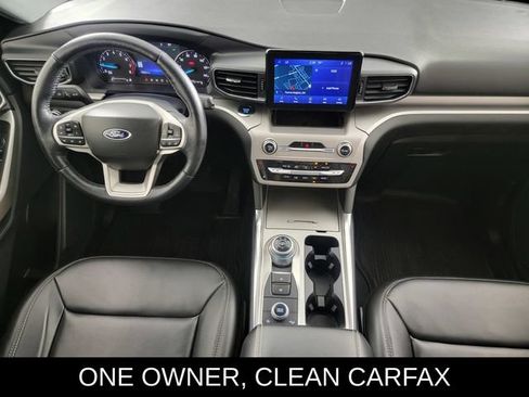 Certified 2022 Ford Explorer XLT w/ Equipment Group 202A AWD/4WD image 20