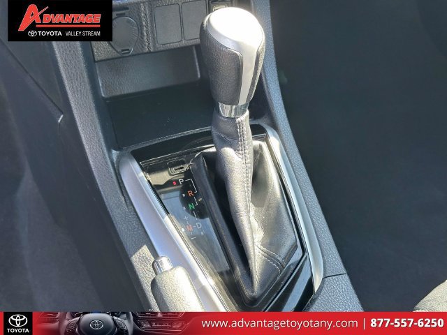 Used 2017 Toyota Corolla SE w/ Carpet Mat Package (TMS) FWD image 32