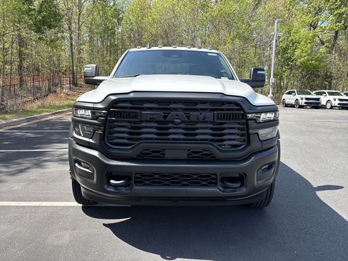 New 2026 RAM 5500 Tradesman image 3