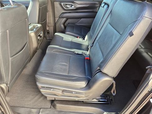 Used 2023 Chevrolet Suburban LS w/ Driver Alert Package RWD image 12