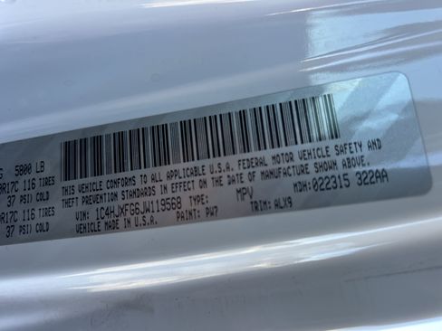 Used 2018 Jeep Wrangler Unlimited Rubicon image 13