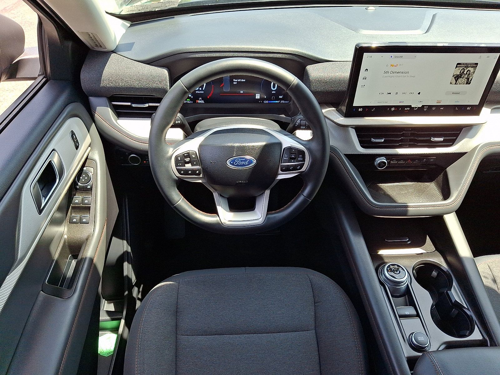 Certified 2025 Ford Explorer Active AWD/4WD image 14