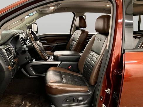 Used 2016 Nissan Titan Platinum Reserve AWD/4WD image 25
