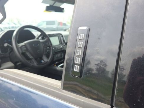 Used 2016 Ford F150 XLT w/ Equipment Group 302A Luxury image 18