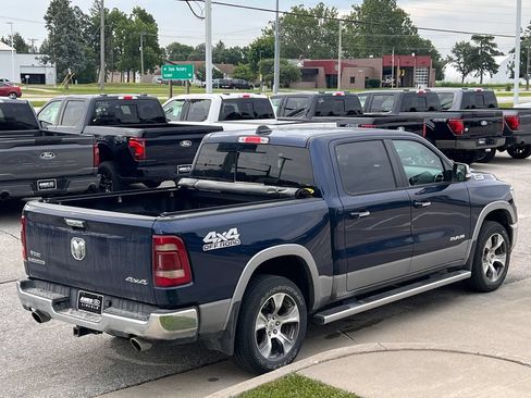 Used 2019 RAM 1500 Laramie AWD/4WD image 6