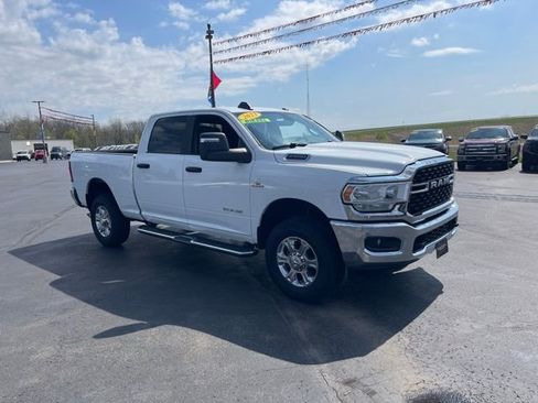 Used 2024 RAM 2500 Big Horn AWD/4WD image 8