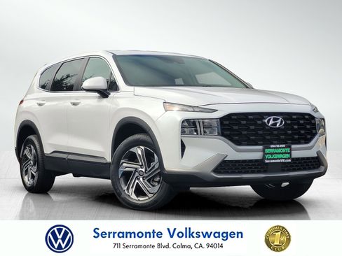 Used 2022 Hyundai Santa Fe SE image 1