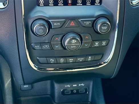 Used 2019 Dodge Durango GT image 17