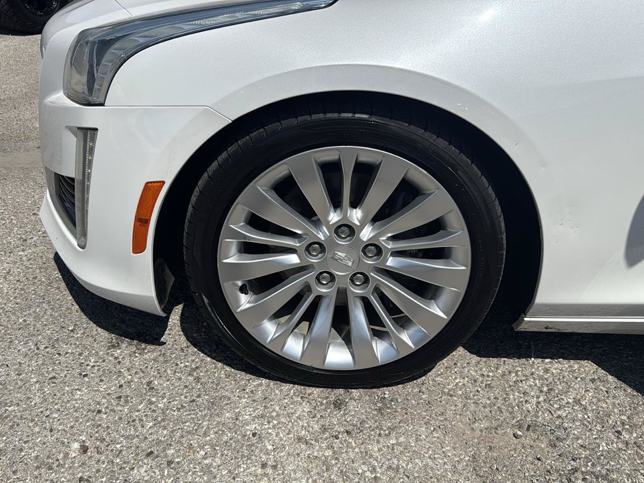 Used 2016 Cadillac CTS Luxury RWD image 26
