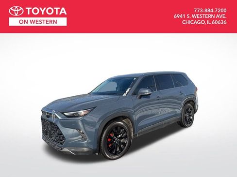Used 2024 Toyota Grand Highlander Limited image 1