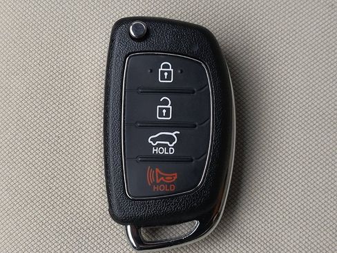 Used 2016 Hyundai Sonata SE FWD image 32