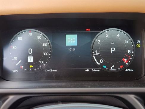 New 2026 Land Rover Defender 110 X-Dynamic SE AWD/4WD image 11